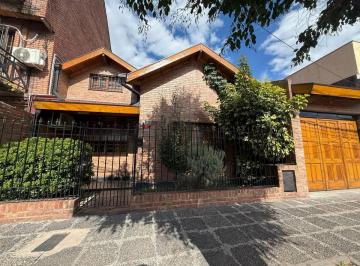 Casa · 190m² · 5 Ambientes · 1 Cochera · Venta Casa 5 Ambientes en San Miguel