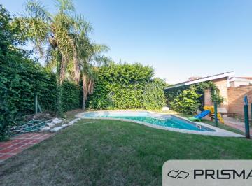 Casa · 249m² · 5 Dormitorios · 2 Cocheras · Casa - 5 Dorm - Urca