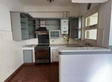 Departamento · 95m² · 4 Ambientes · 1 Cochera · Venta Departamento de 2 Dorm. en Venta La Plata