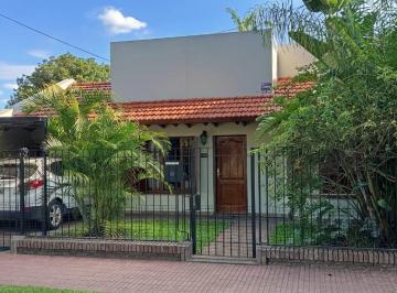 Casa de 8 ambientes, Rafaela · Raes Vende Propiedad Sobre Av Santa Fe