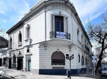 Local comercial · 400m² · 6 Ambientes · Venta Casa Petit Hotel 6 Ambientes en Constitución