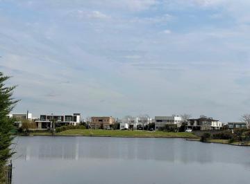 Terreno · 869m² · Venta. Lote, Al Agua. Barrio Vistas. Puertos.