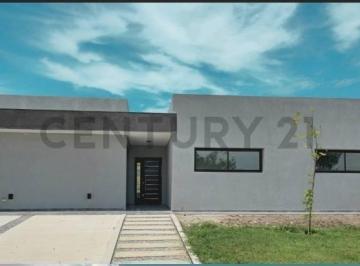 Casa · 135m² · 4 Ambientes · 2 Cocheras · Casa en Venta Barrio Horizontes Al Sur - Canning