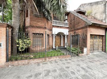Casa · 300m² · 6 Ambientes · 4 Cocheras · Venta Casa de 6 Ambientes en Villa Bosch