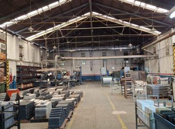 Depósito · 2982m² · 12 Cocheras · Depósito en Alquiler / Venta en Malvinas Argentinas