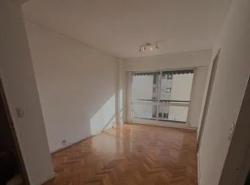 Departamento de 2 ambientes, San Telmo · Muy Lindo 2 Amb con Balcón - San Telmo