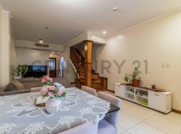 Casa · 232m² · 4 Ambientes · Venta Triplex 4 Ambientes en Parque Patricios