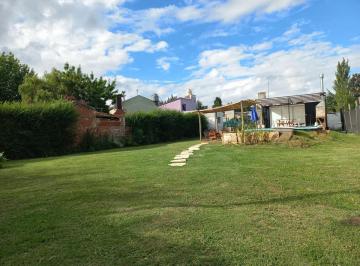 Quinta vacacional · 25m² · 2 Ambientes · Quinta en Venta - 1 Dormitorio 1 Baño - 311 m² - La Plata