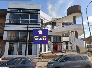 Local comercial · 500m² · Alquiler Local 500 m² Aprox. en 3 Plantas - Haedo