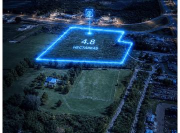 Terreno , Gualeguaychú · Lote de 4,8 Hectáreas Sobre Ruta 14 (Y Ruta 16). Gualeguaychú.