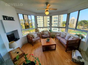 Departamento · 139m² · 5 Ambientes · 1 Cochera · Departamento 3 Dorm. Alquiler Temporada Roosevelt Center