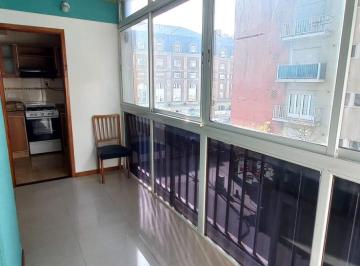 Departamento de 2 ambientes, Mar del Plata · Venta 2 Amb a La Calle con Balcon. Reciclado.