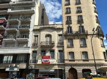 Oficina comercial · 335m² · 1º y 2º Piso en Alquiler en Barrio Norte