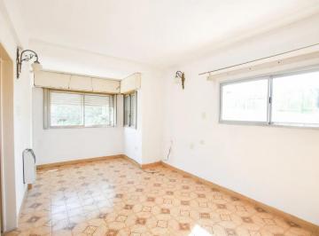 Departamento · 80m² · 3 Ambientes · Departamento en Venta - 2 Dorm. 1 Baño - 85 m² - La Plata