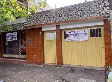 Local comercial · 90m² · PH en Florida Local + 3 Ambientes + Cochera