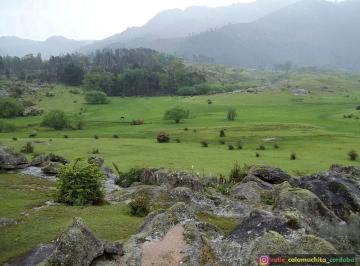 Terreno · 4080m² · Venta de Terrenos Comerciales en Calamuchita