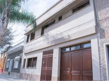 Casa · 273m² · 8 Ambientes · 2 Cocheras · Casa en Venta en Barrio Sur de Santa Fe