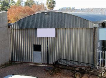 Bodega-Galpón · 200m² · Venta Terreno con Galpón, Centro de San Rafael