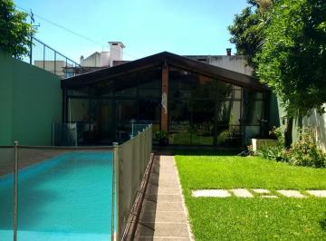Casa · 250m² · 5 Ambientes · 1 Cochera · Venta Casa 5 Dorm, Jardin, Pileta, Quincho y Play