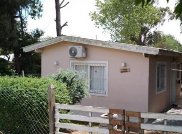 Casa · 98m² · 6 Ambientes · Oportunidad, Venta de Casa con 2 Departamentos
