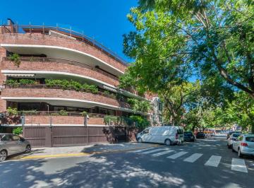 Edificio · 1549m² · 7 Cocheras · Venta Edificio en Bloque Barrio Parque de 2056 m²