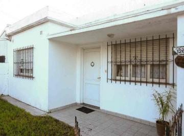 PH · 52m² · 3 Ambientes · 1 Cochera · Venta Casa PH Apto Credito Burzaco