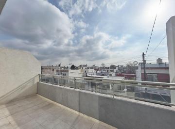 Departamento · 46m² · 2 Ambientes · Venta - 2 Amb - Divisible - C/balcón - Ramos Mejia
