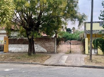 Terreno · 375m² · Venta de Terreno / Lote en El Palomar (Zona Emaus)