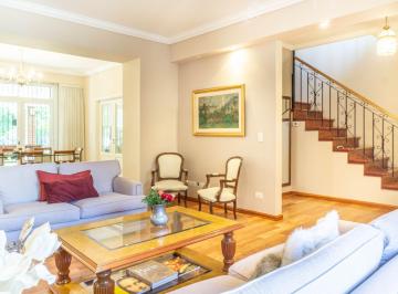Casa · 330m² · 5 Ambientes · 6 Cocheras · Venta Casa 5 Amb Jardin Pileta Cochera La Lucila