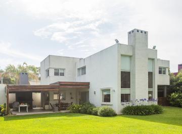 Casa · 224m² · 5 Ambientes · 3 Cocheras · Venta Casa Valle Claro Benavidez