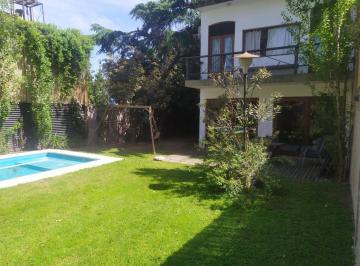 Casa · 150m² · 4 Ambientes · 5 Cocheras · Venta Casa Don Torcuato