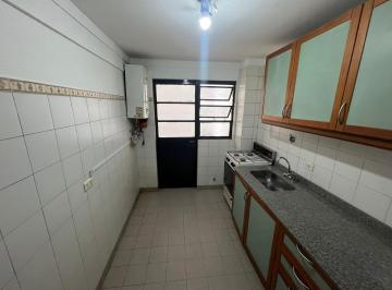Departamento · 40m² · 2 Ambientes · Excelente Departamento 2 Ambientes con Patio Contrafrente!