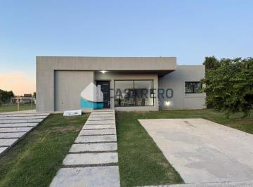 Quinta vacacional · 200m² · 5 Ambientes · Casa en Venta en San Sebastian, Escobar, G. B. a. Zona Norte