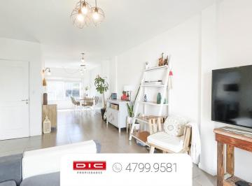 Casa · 115m² · 4 Ambientes · 1 Cochera · Casa 3 Dorm. Venta - Olivos - Uzal/panam.