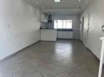PH · 60m² · 3 Ambientes · 1 Cochera · Alquiler PH 3 Ambientes Patio y Cochera Liniers