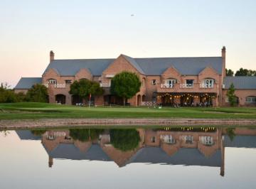 Terreno , Maipú · Country Golf La Vacherie Lote Esquina 1125 m²