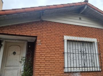 Casa · 120m² · 3 Ambientes · 2 Cocheras · Venta - Casa en Villa Libertad
