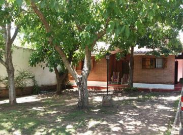 GIG-G1G-4956_2 · Casa en Venta en Mina Clavero Ideal P/ Familia o Inversión