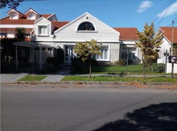 PH · 152m² · 5 Ambientes · 1 Cochera · Casa en PH 5 Amb Z/ Guemes!
