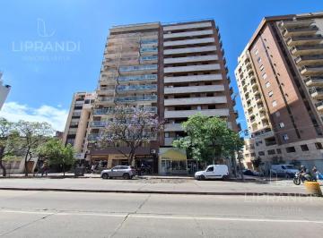 Departamento · 53m² · 2 Ambientes · C/ Seguridad Nocturna - Piso Alto - m Cañada y Patio Olmos