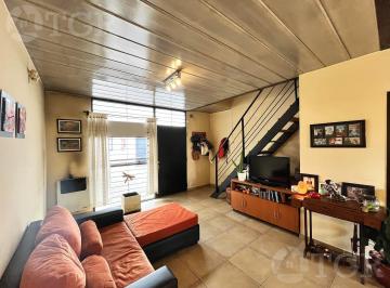 Departamento · 46m² · 3 Ambientes · 1 Cochera · Departamento Duplex en Venta en Quilmes