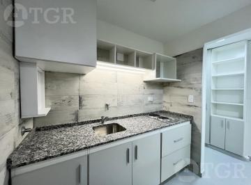 Departamento · 48m² · 3 Ambientes · Venta Departamento 3 Ambientes Reciclado en Monserrat