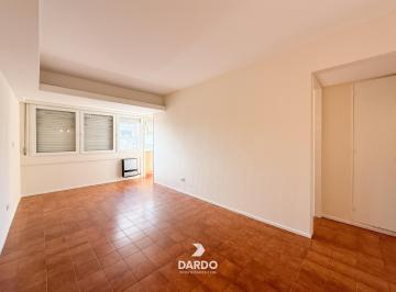 Departamento de 1 ambiente, Mar del Plata · Monoambiente Amplio a La Calle en Venta en La Perla