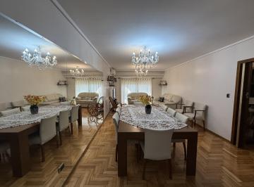 Departamento · 110m² · 4 Ambientes · 1 Cochera · Venta - 4 Ambientes C/balcón - Dependencia - Villa Crespo