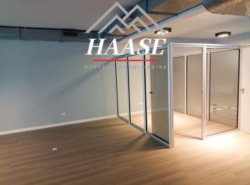 Oficina comercial · 95m² · 3 Ambientes · 1 Cochera · Venta de Oficina 95 m² Suipacha y Perón - Centro