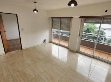 Departamento de 2 ambientes, La Matanza · Departamento en Alquiler en Tapiales