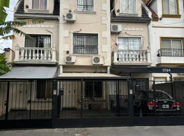 PH · 110m² · 4 Ambientes · 1 Cochera · PH en Olivos