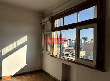 Departamento de 3 ambientes, Centro / Microcentro · Amplio 3 Ambientes + Recepcion - > Muy Luminoso, con Seguridad 24 Hs
