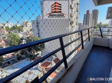 Departamento de 2 ambientes, Tres de Febrero · Hermoso Depto 2 Amb. de 46 m² con Balcón C/parrilla y Cochera Cub * m. Luminoso* Caseros Centro