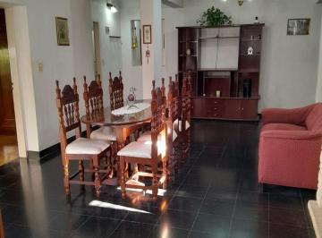 Casa · 70m² · 3 Ambientes · 1 Cochera · Venta Casa S/lote Propio